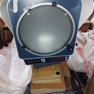 image of 350W Optical Comparator Mitutoyo PJ-A3000 Profile Projector
