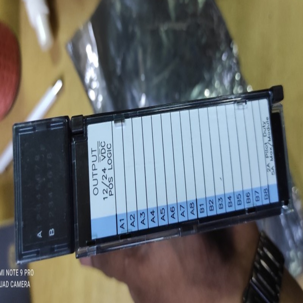 GE Fanuc IC693MDL740L output module 12/24 VDC 0.5A 16 point positive logic for PLC Processes.