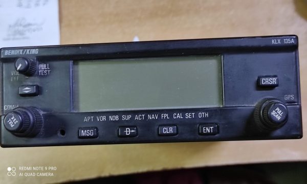 KLX 135A VHF communication transceiver with integrated GPS receiver for aviation use