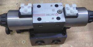 ATOS DKE-1710 DC 20 Directional Valve For hydraulic applications.