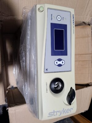 Stryker X8000 Xenon Light Source for Endoscopy | 06J006884 | 300W High-Intensity | Made in USA |