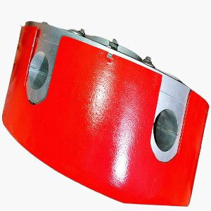 Industrial coupling for ensuring shaft and pipe connections in mechanical machines