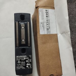 Schmersal MZM 100 B ST-AS REMAP 101209551 Safety Interlock Switch Industrial Machine Safety