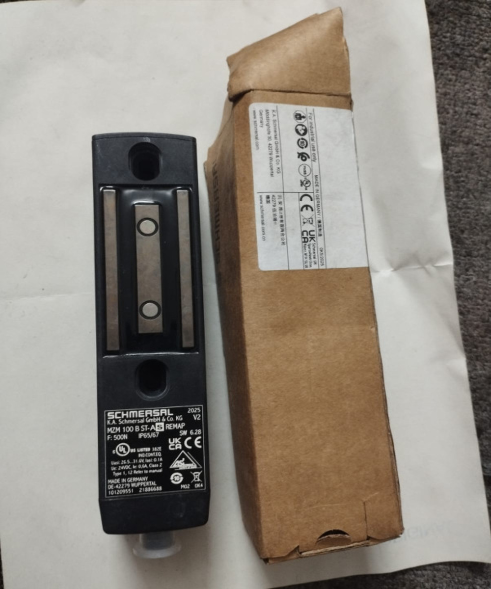 Schmersal MZM 100 B ST-AS REMAP 101209551 Safety Interlock Switch Industrial Machine Safety